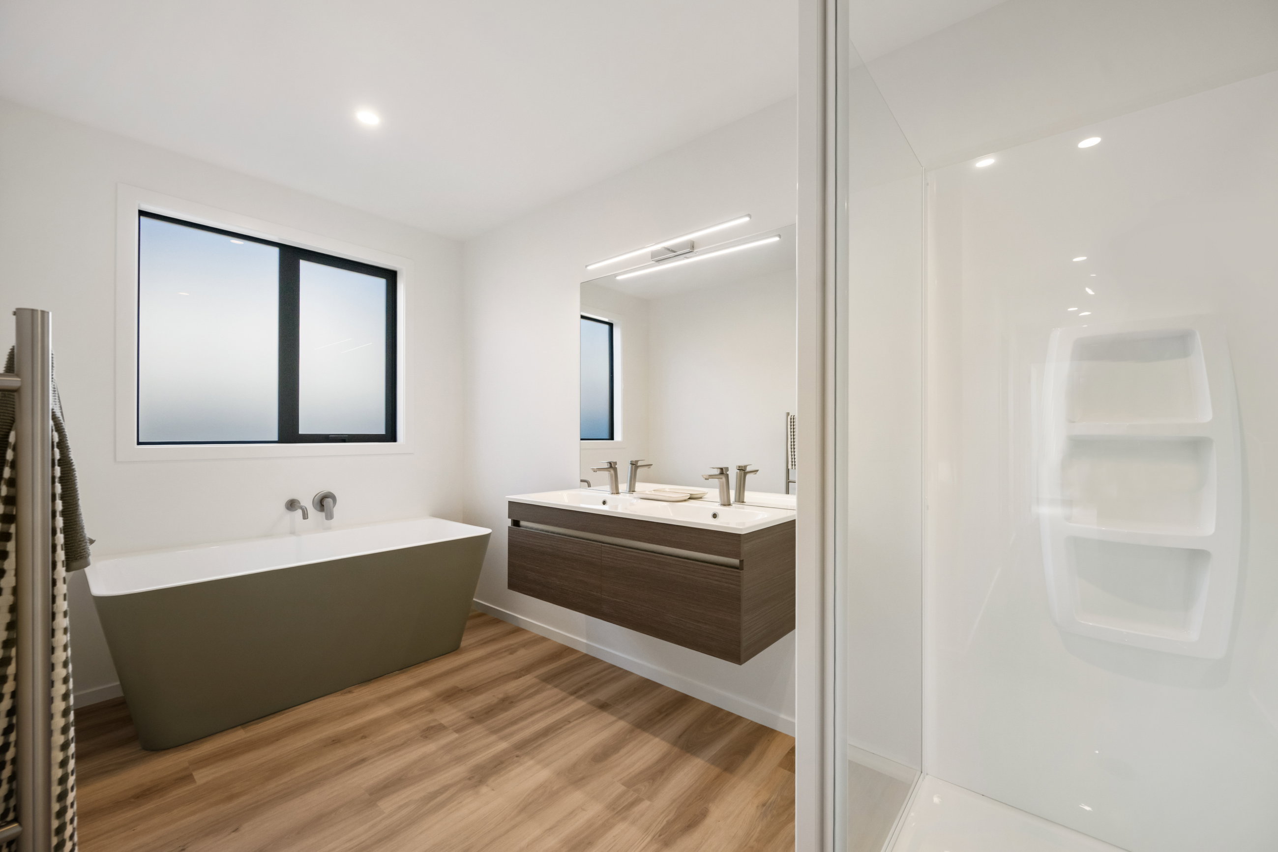Lake Hāwea Showhome image 11